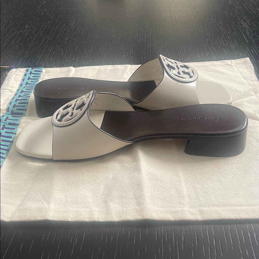 Tory Burch Womens Bombe Miller Slide Sandal - Picture 6 of 8